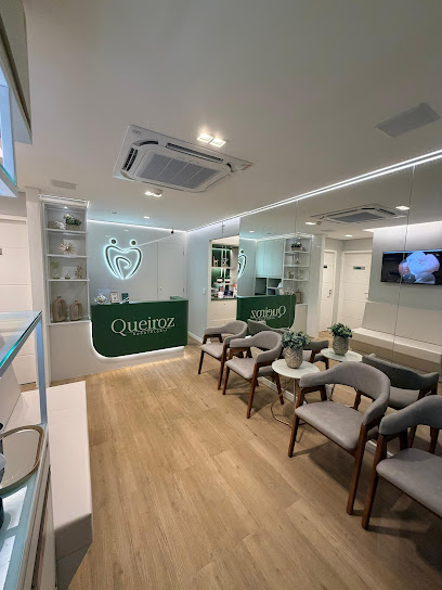 Queiroz Odontologia