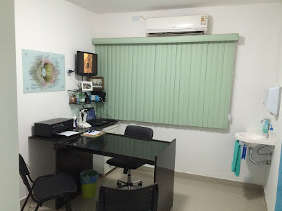 Dr. Fábio Brito - Centro de Excelência em Oftalmologia Veterinária- CEOV